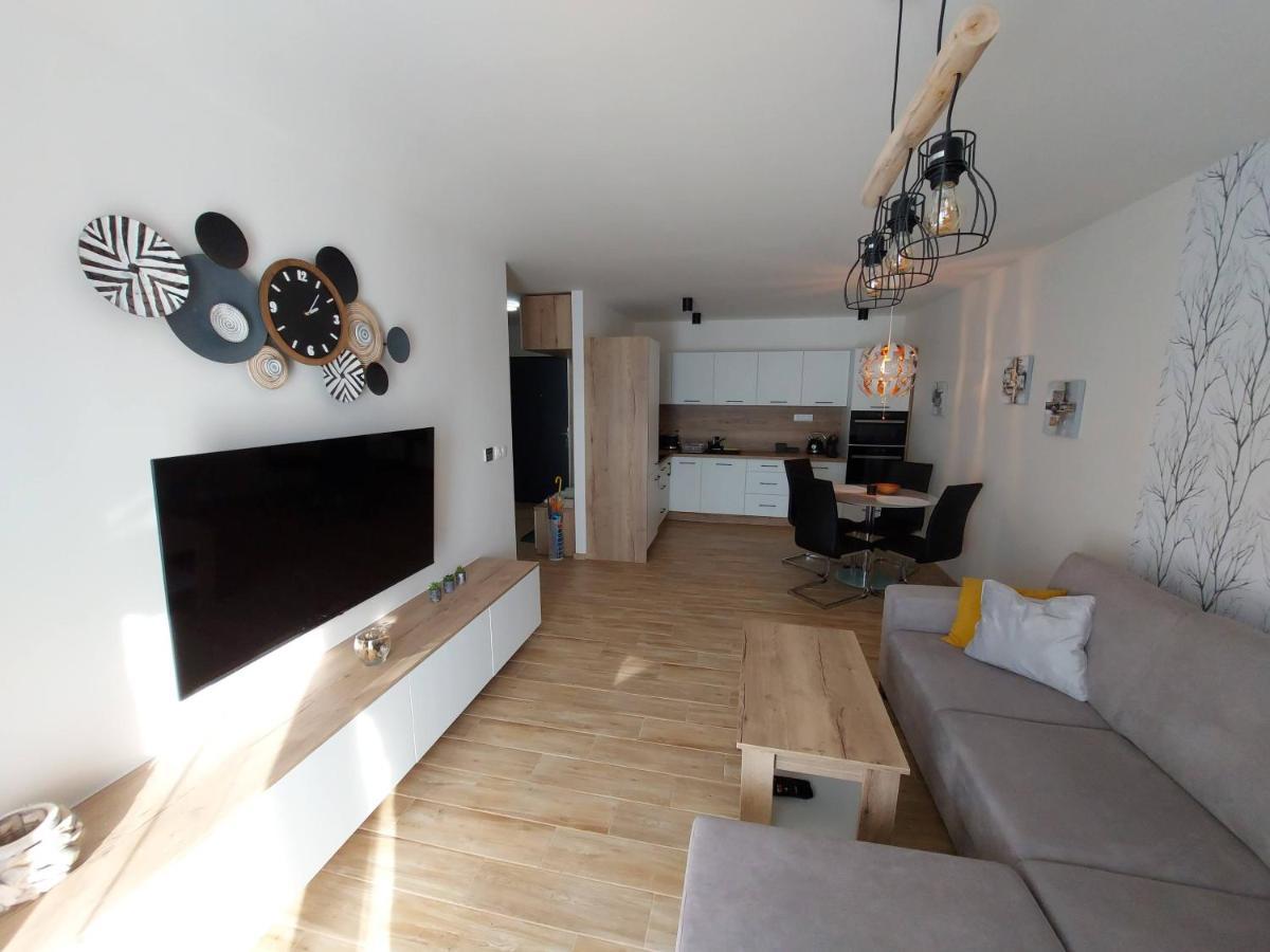 Apartman Filip - Pod Lesom Apartment วิสโซเค ดาตรี ภายนอก รูปภาพ