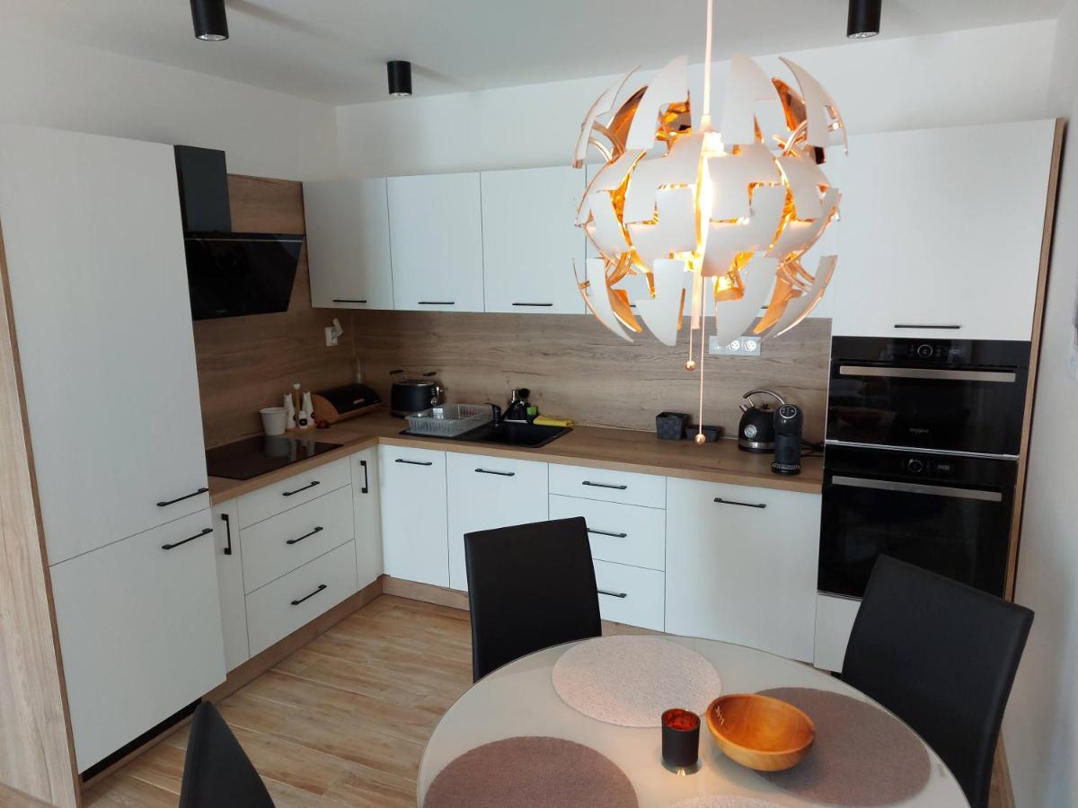 Apartman Filip - Pod Lesom Apartment วิสโซเค ดาตรี ภายนอก รูปภาพ
