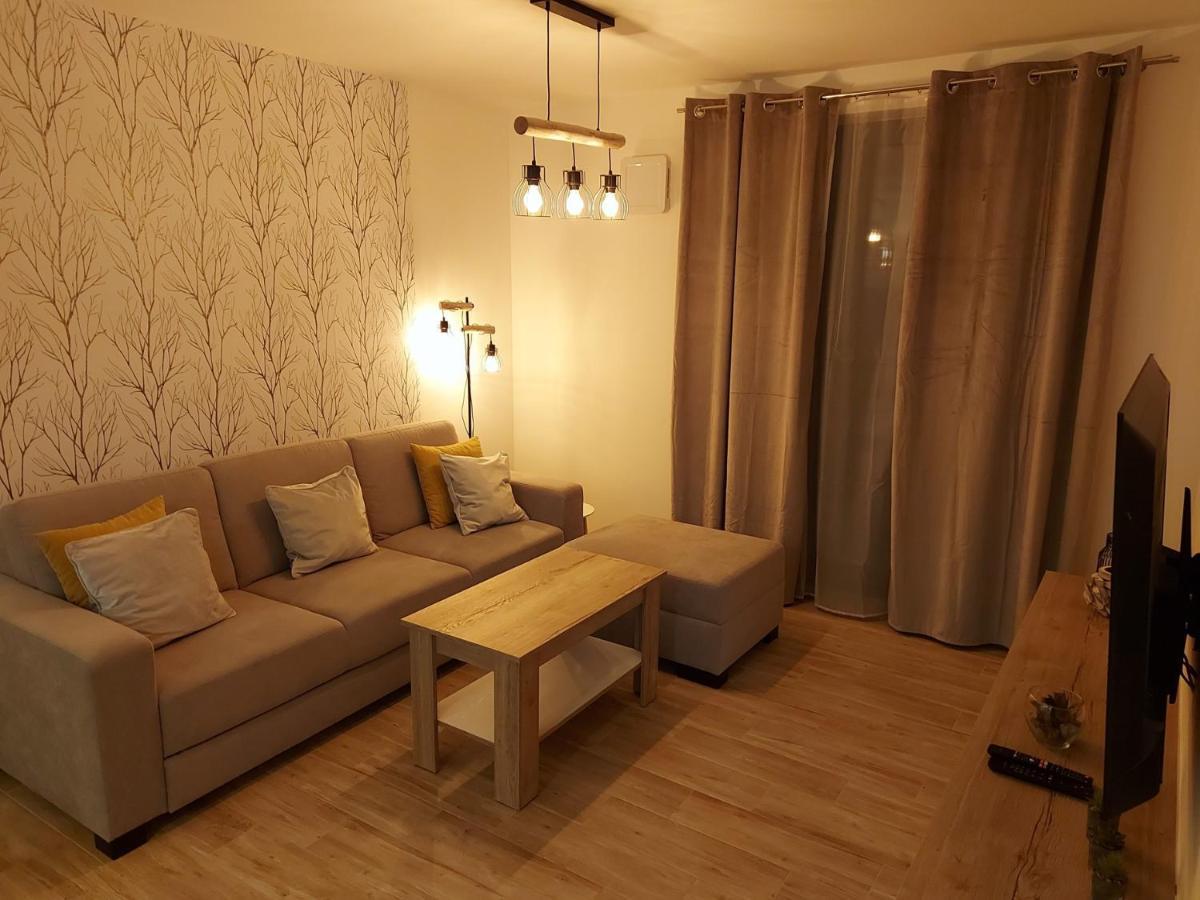 Apartman Filip - Pod Lesom Apartment วิสโซเค ดาตรี ภายนอก รูปภาพ